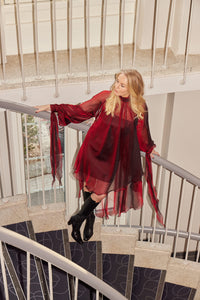 AW24 Rød Silkechiffonkjole