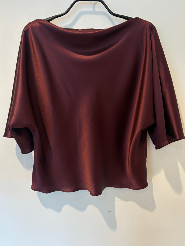 AW25 Bordeaux Silkesateng bluse