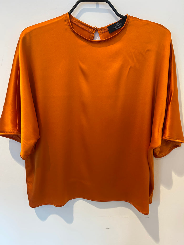 AW25 Orange Silkesateng bluse