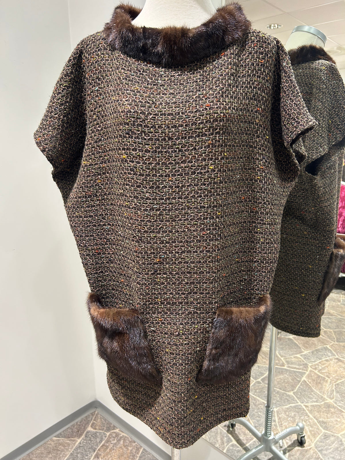 AW25 Brun kimono kjole i Tweed
