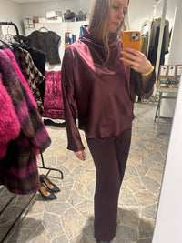 AW25 Bordeaux Silkesateng bluse med lang arm