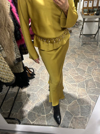 AW25 Okergult Midi skjørt på helskrå