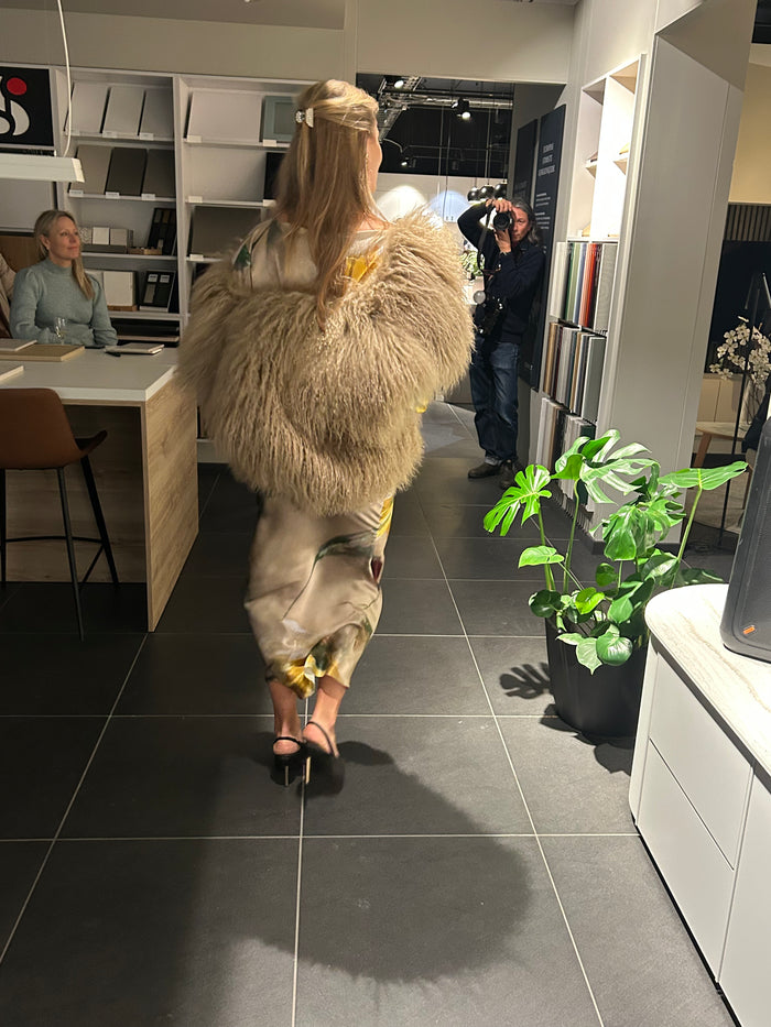 SS26 Mønstret Midi skjørt på helskrå