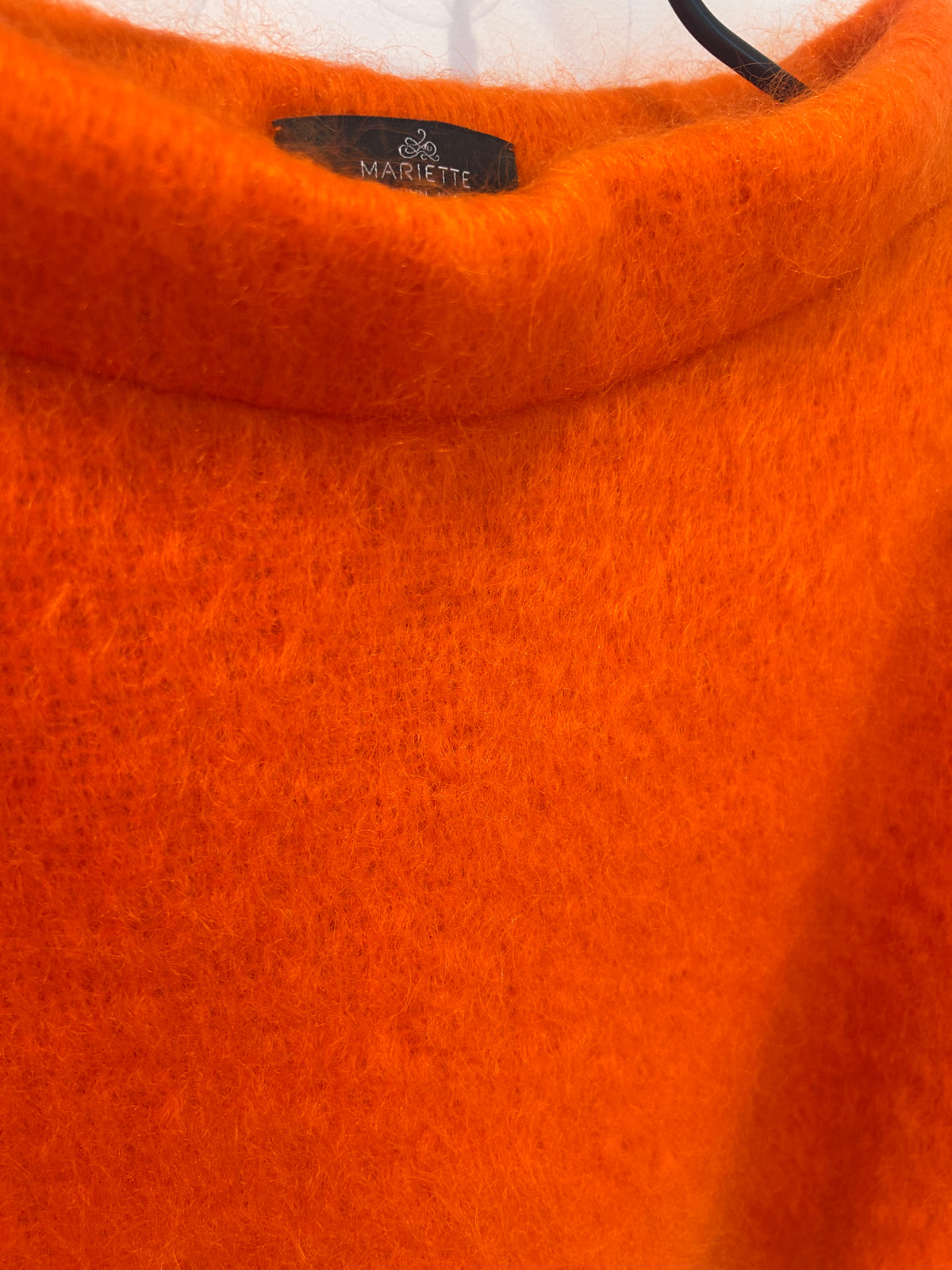 Mohair genser i oransje