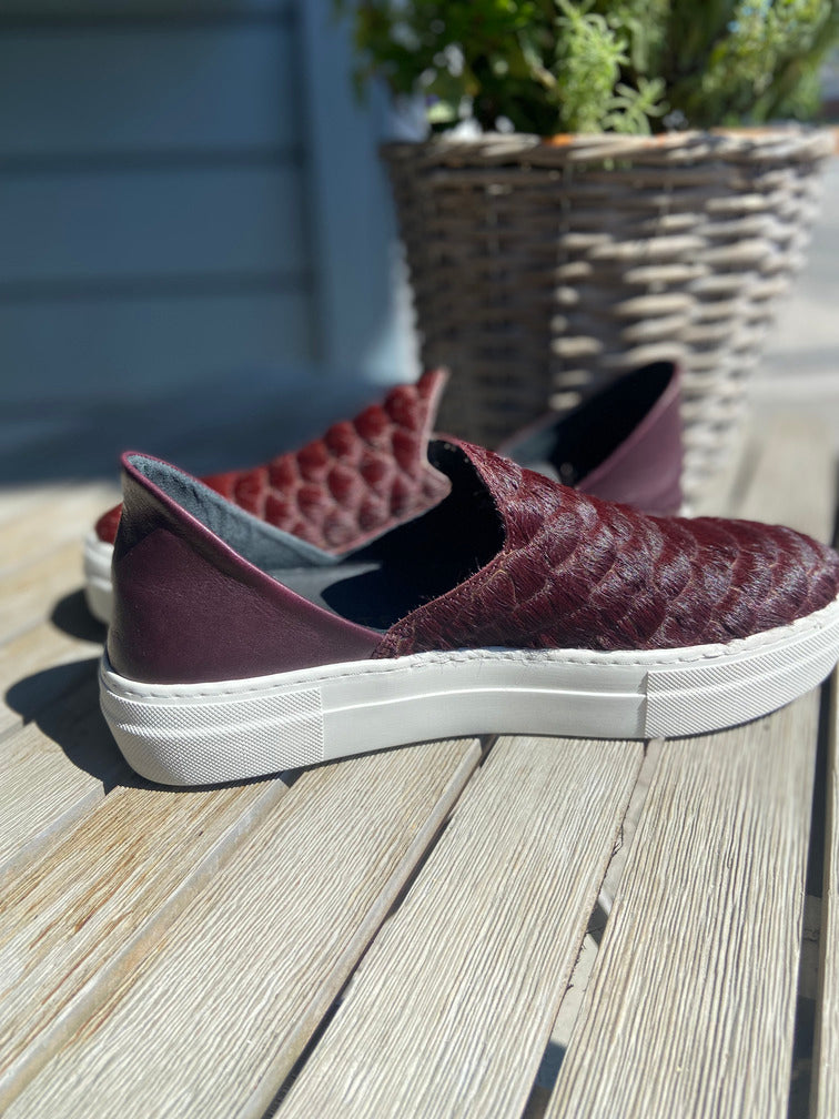 Convertible bordeaux
