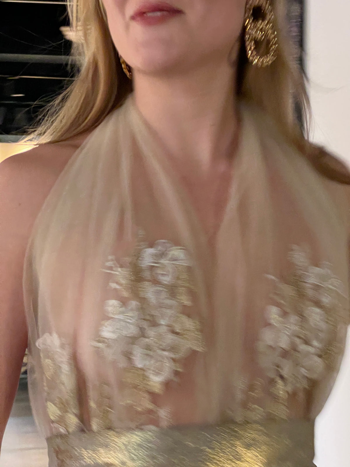 SS26 Gull kjole med skinn belte