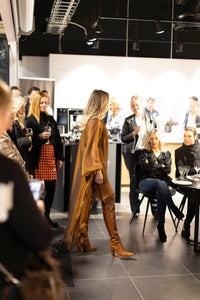 SS26 Brun Silkechiffonkjole