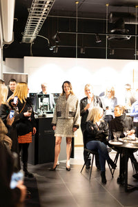 SS26 Beige Miniskjørt med frynser