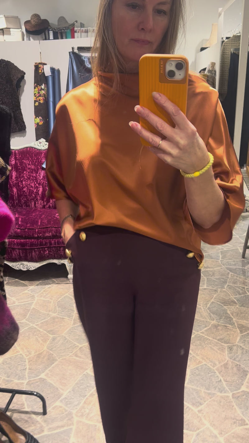AW25 Rust Vid Silkesateng bluse